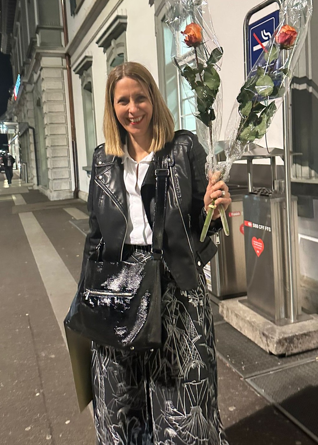 Schlafstörungen beheben dank Kinesiologie. Mit verschiedenen Techniken löse ich allfällige Blockaden und bringe Ihre Energie wieder ins Fliessen und Ruhe in Ihren Schlaf.